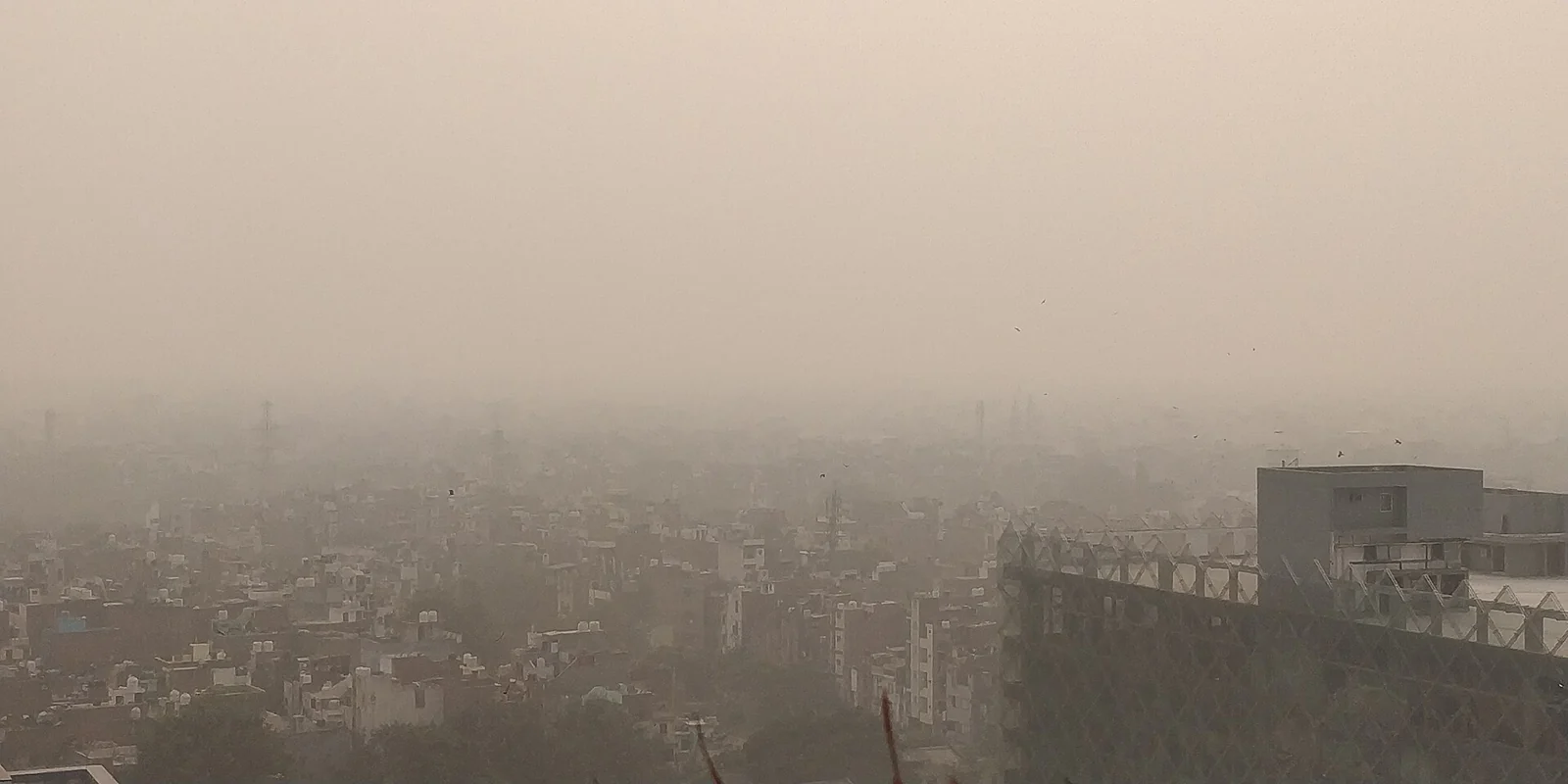 Air pollution reduces visibility in Delhi in 2019.